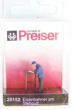 HO scale Preiser # 28152 Railroad Worker Standing at Desk  INDIVIDUAL FIGURE