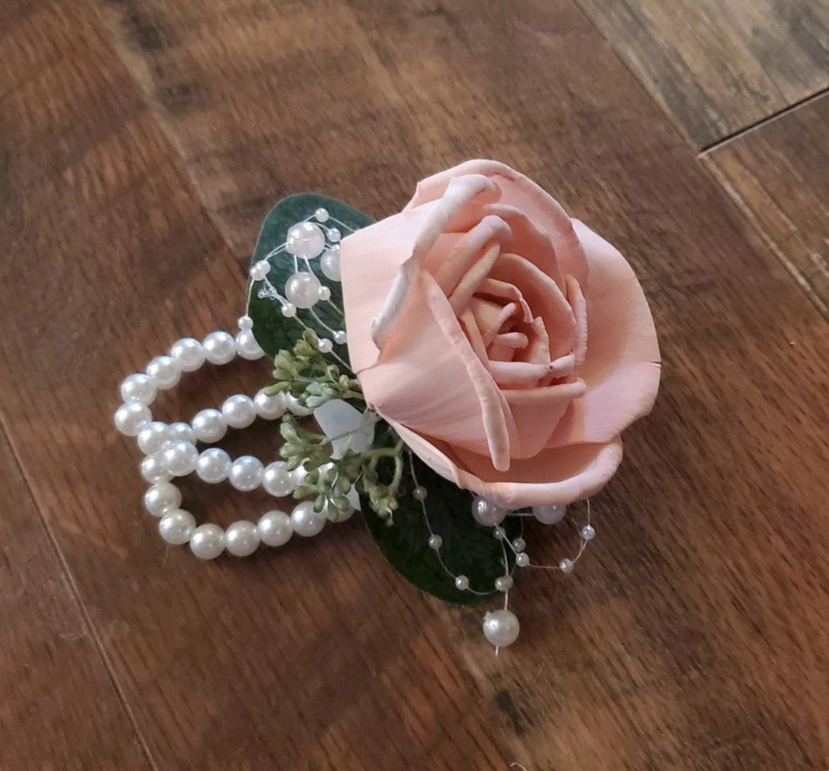 Corsage with Wood Flowers, Sola Wood Flower Wrist Corsage for Prom, Corsage  Wristlet for Wedding