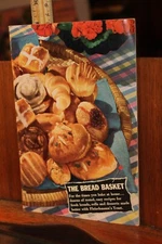 Vintage 1943 Fleischmann's Yeast Bread Basket Recipe Book 