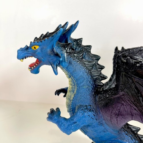 2015 Toys R Us Maidenhead Two-Headed Dragon Winged Blue Soft Rubber 17 inch - Picture 15 of 19