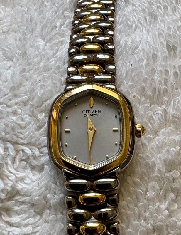 Ladies Citizen Two-Tone Wristwatch, #5920 S72641, New