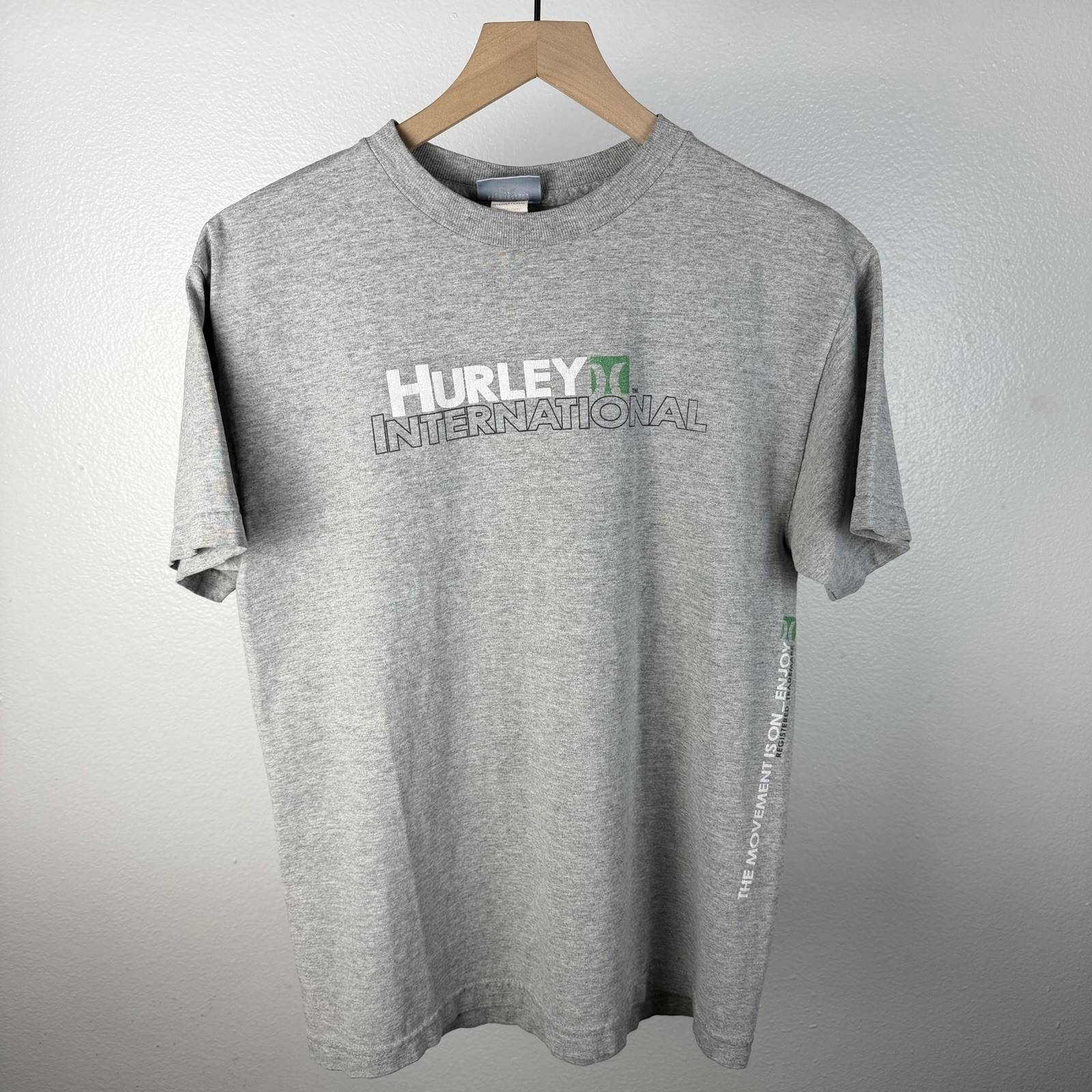 Vintage Hurley International Surf Beach Skate T Shirt Spell Out Logo Y2K Medium