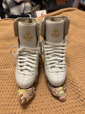 Jackson Artiste White Women's Figure Ice Skates Size 2-1/2 Leather Lace Up
