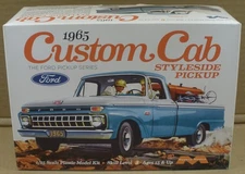 MOEBIUS 1/25 1965 Ford Custom Cab Styleside Pickup Truck  model kit