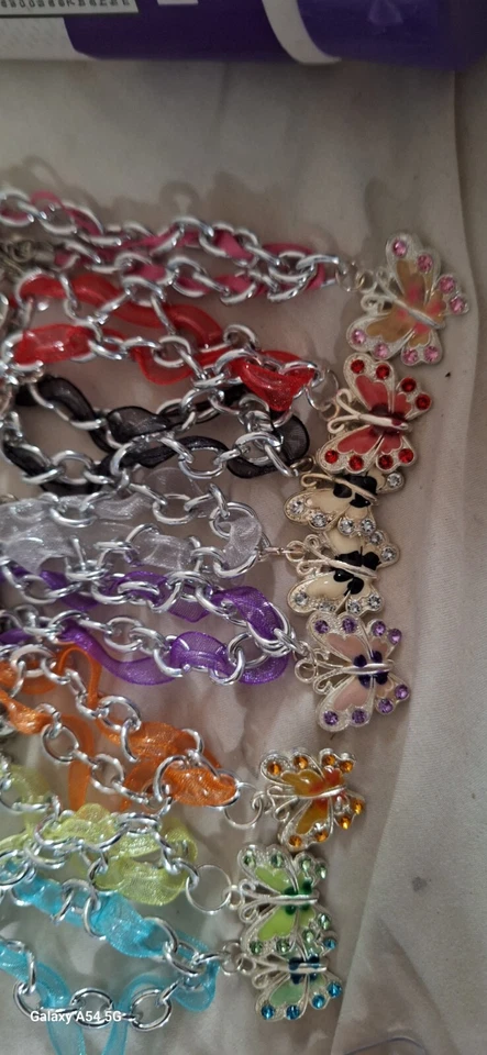 Brazalete mariposa hecho a mano Foto 2 de 2