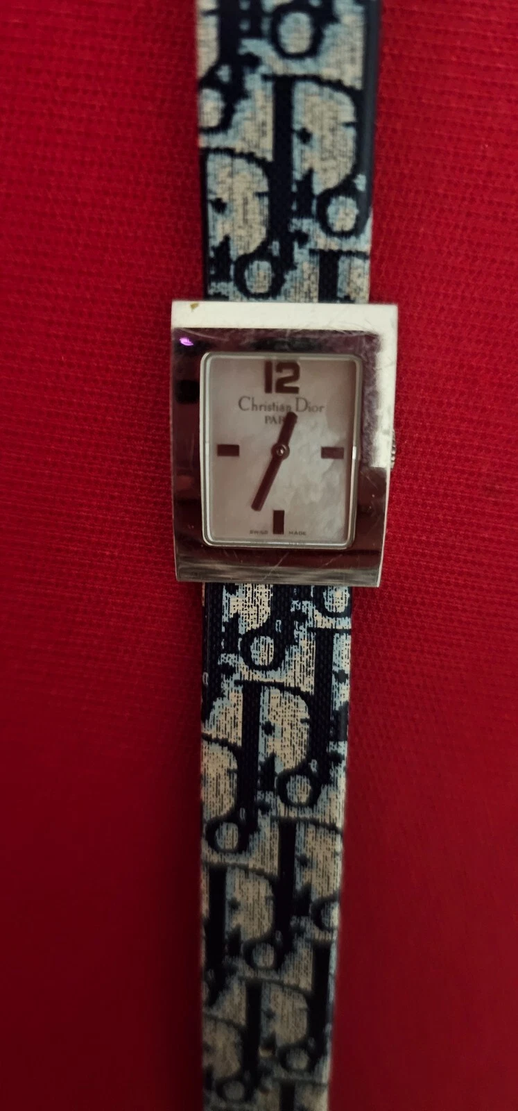 Montre femme Christian Dior vintage en argent avec bracelet logo CD bleu