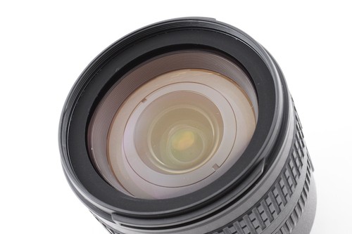 [NEUWERTIG] Nikon AF-S DX Zoom Nikkor 18-70mm f/3.5-4.5 G IF ED ASPH mit Haube & Tasche - Bild 12 von 23