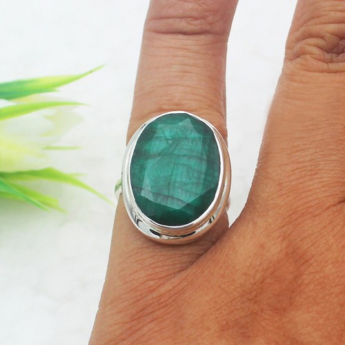 925 Sterling Silver Emerald Ring Simulated Gemstone Handmade Birthstone Jewelry - Picture 2 of 5