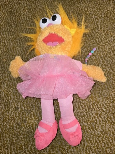 Sesame Street Place ZOE Pink Ballerina 10" Plush 2011 Muppets Stuffed Toy