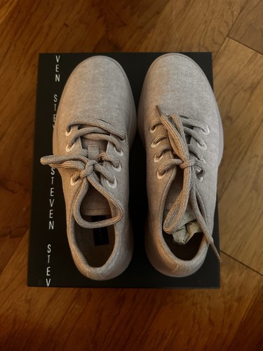 NWB STEVEN MADDEN Travelers Sneaker Low Top Women’s Size 6.5 Blush - Picture 3 of 7