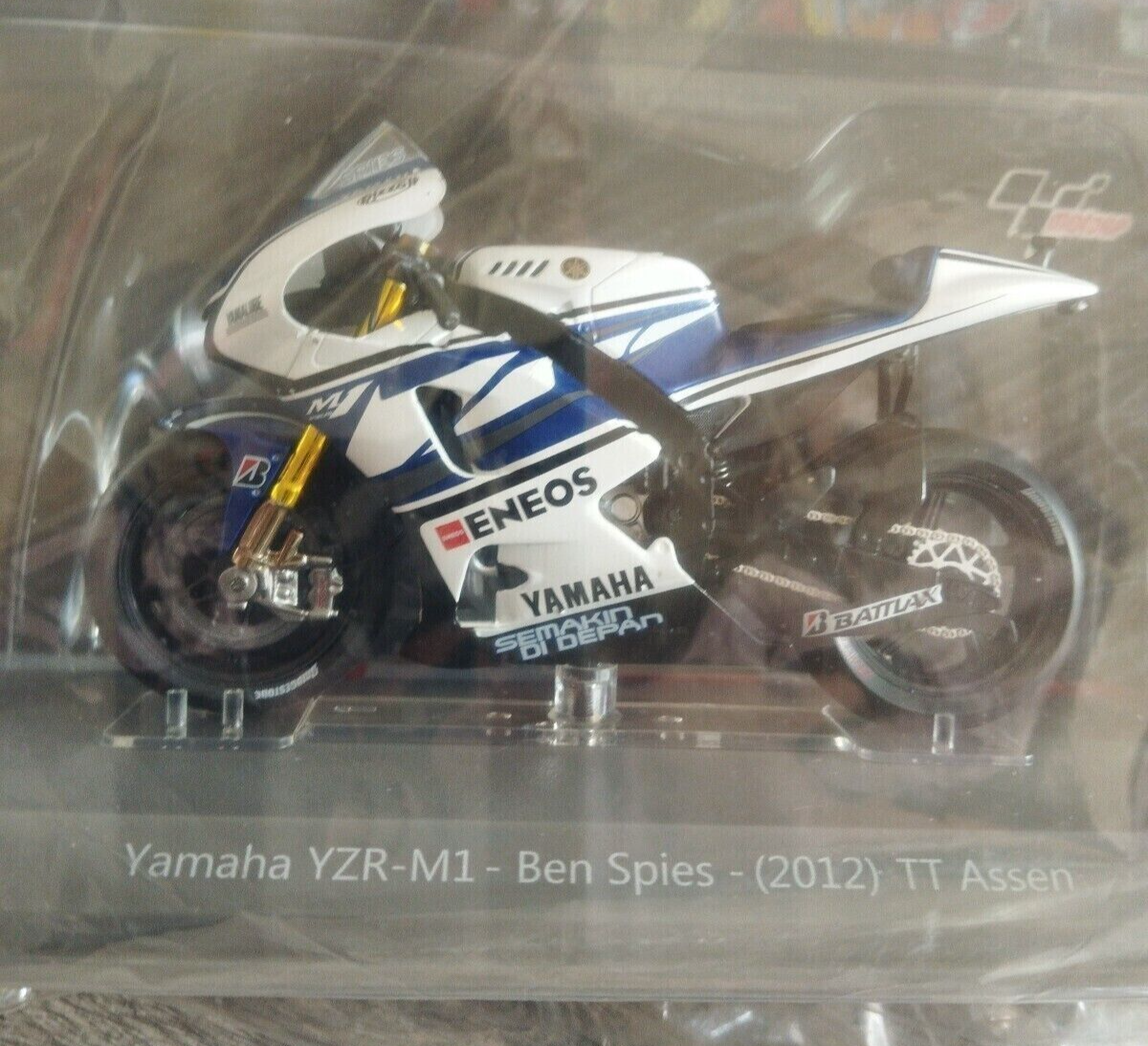 Ben Spies 2012 - Yamaha YZR-M1 MOTO GP 1/18 new in box | eBay