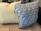 Tommy Hilfiger Elizabeth Anne Throw Pillows Floral Stripe Set Of 2 Excellent