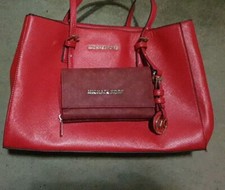 Borsa michael kors rossa e borsa bordeaux usata