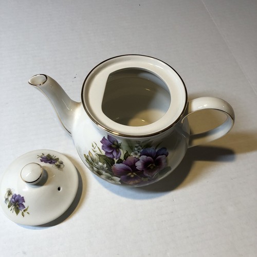 Vtg Sadler Tea Pot Made in England Purple Floral Design Gold Accents SVL - Bild 2 von 6