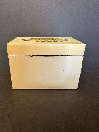 Vintage Tin Recipe Box J. CHE N & CO. USA, Recipes Included - Picture 7 of 13