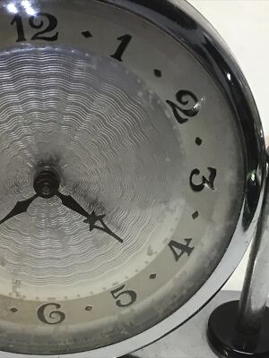 1930's Era Art Deco Table Clock The Lux Clock Mfg. Co. Waterbury