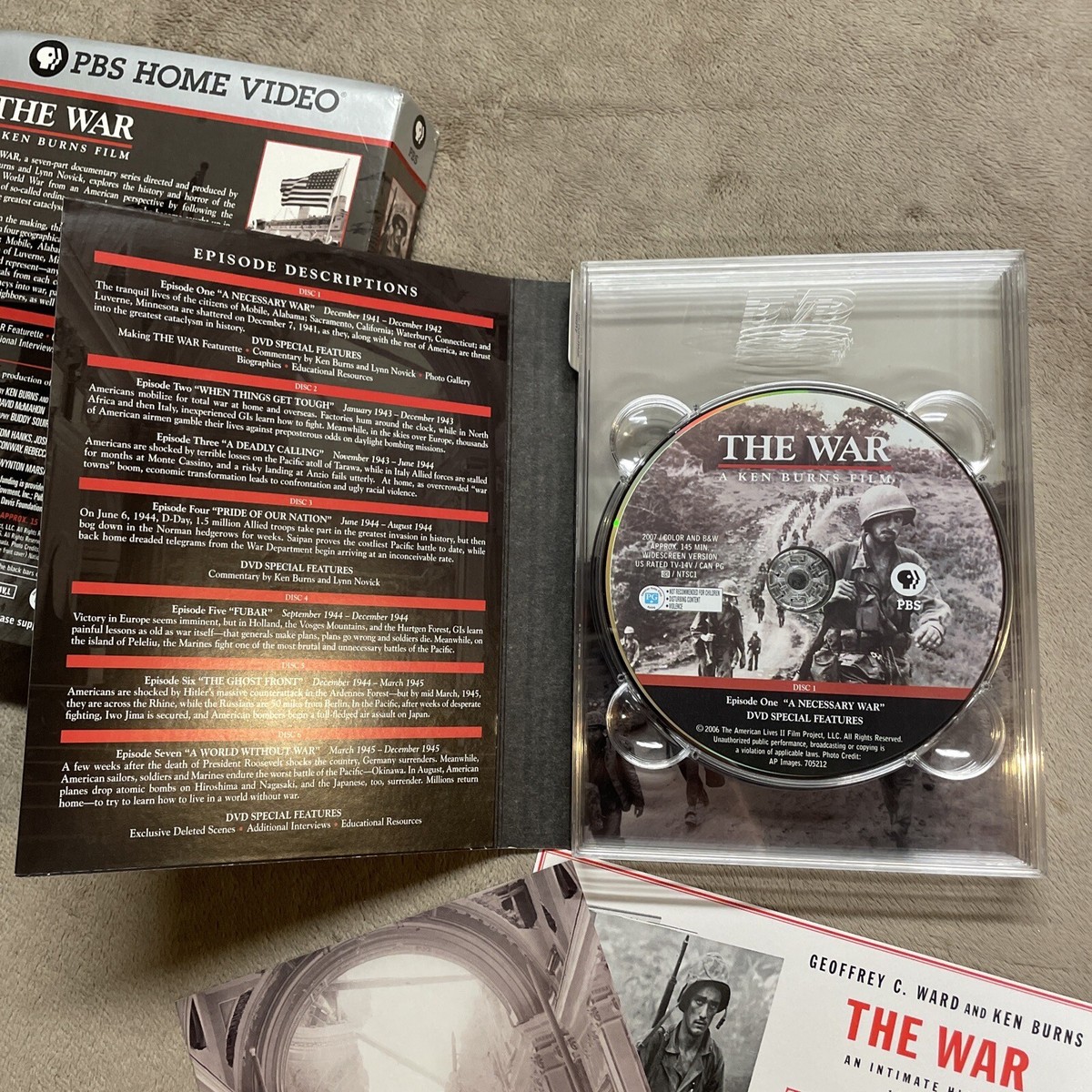 (未使用･未開封品)War: Ken Burns [DVD] Amazon.com: The War: A Ken Burns Film (Collector's Edition