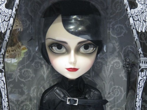PullipTaeyang Atsushi Sakurai Buck-Tick Collaboration Doll Action Figure - Picture 2 of 6