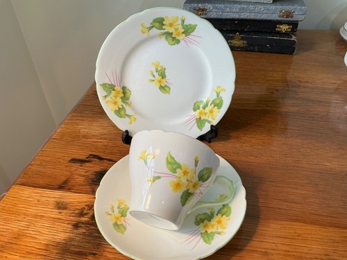 Vintage 1962-3 Shelley trio cup saucer plate 13430 Primrose pattern VGC - Picture 4 of 7