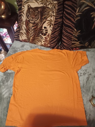 Vintage Classic Soffe Tennessee Football orange t shirt,M size. - Picture 3 of 5
