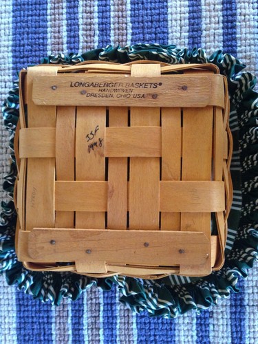 1998 Longaberger Basket, 9” x 9” With 41505 Liner, Green - Picture 4 of 8