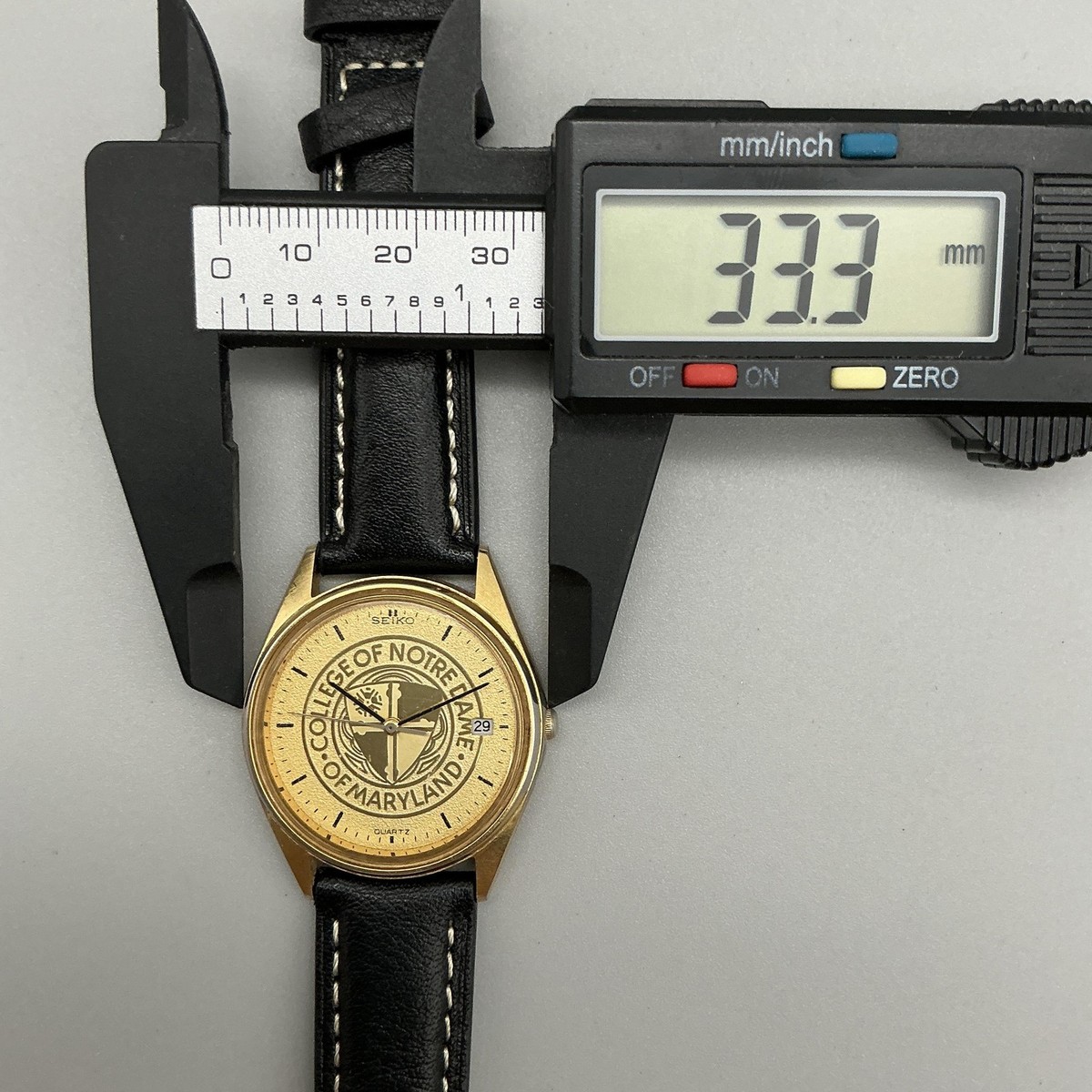 Vintage Seiko Unisex Watch 33mm Gold College Notre Dame MD 5Y22