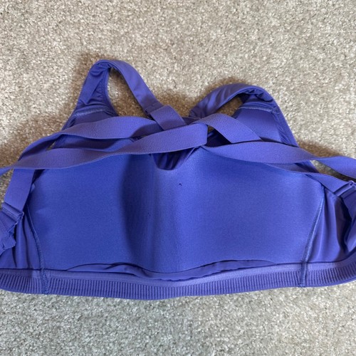 Lululemon lila Charged Indigo Yoga Training kreuz und quer Sport BH-Top 34C - Bild 7 von 9