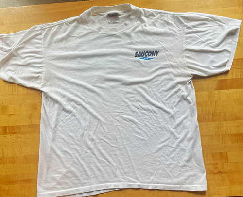 Vintage 90s single stitch Saucony/Oneita Men's White T-Shirt XL