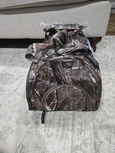 Realtree Uline Duffle Hunting Travel Bag Luggage Carry On Camo 24"x12"x12" - Picture 2 of 5
