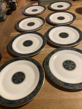 Royal Doulton Carlyle Cheese / Dessert Plates ( 8) Discontinued