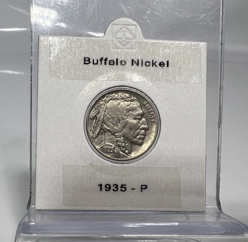Low Mintage about uncirculated++ 1935 P Buffalo Nickel -Split Tail Horn