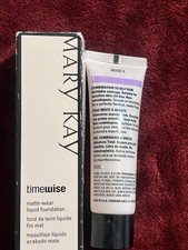 Mary Kay Matte Wear Liquid Foundation - Beige # 3 (038759)