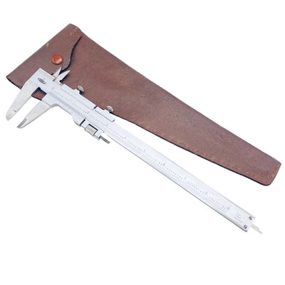 MITUTOYO 532-105 Precision Vernier Caliper with Fine Adjustment 0-7'' & Case
