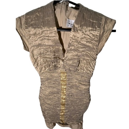 Abito scollo a V elasticizzato increspato oro collezione Nicole Miller | Taglia 8 | Usato in ottime condizioni - Foto 7 di 15