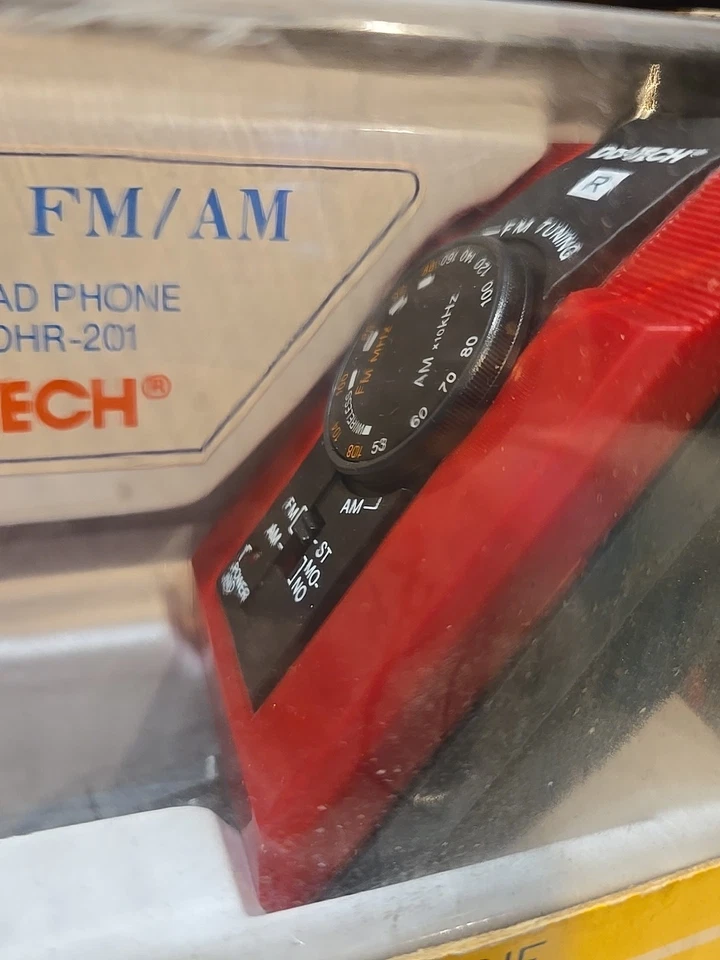 VINTAGE STEREO AM/FM RADIO HEADPHONES - DO-TECH STEHERA MODEL DHR-201 - NOS - Image 4 of 4