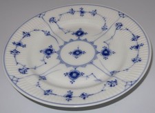 Royal Copenhagen BLUE FLUTED PLAIN 178 Lunch Luncheon Plate, 8 1/4"