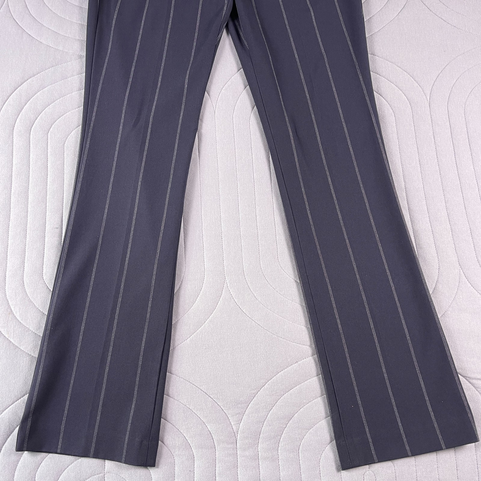 Express Women's Dress Pants 6R Columnist Barely Boot Midrise Navy Stretch Stripe thumbnail 3