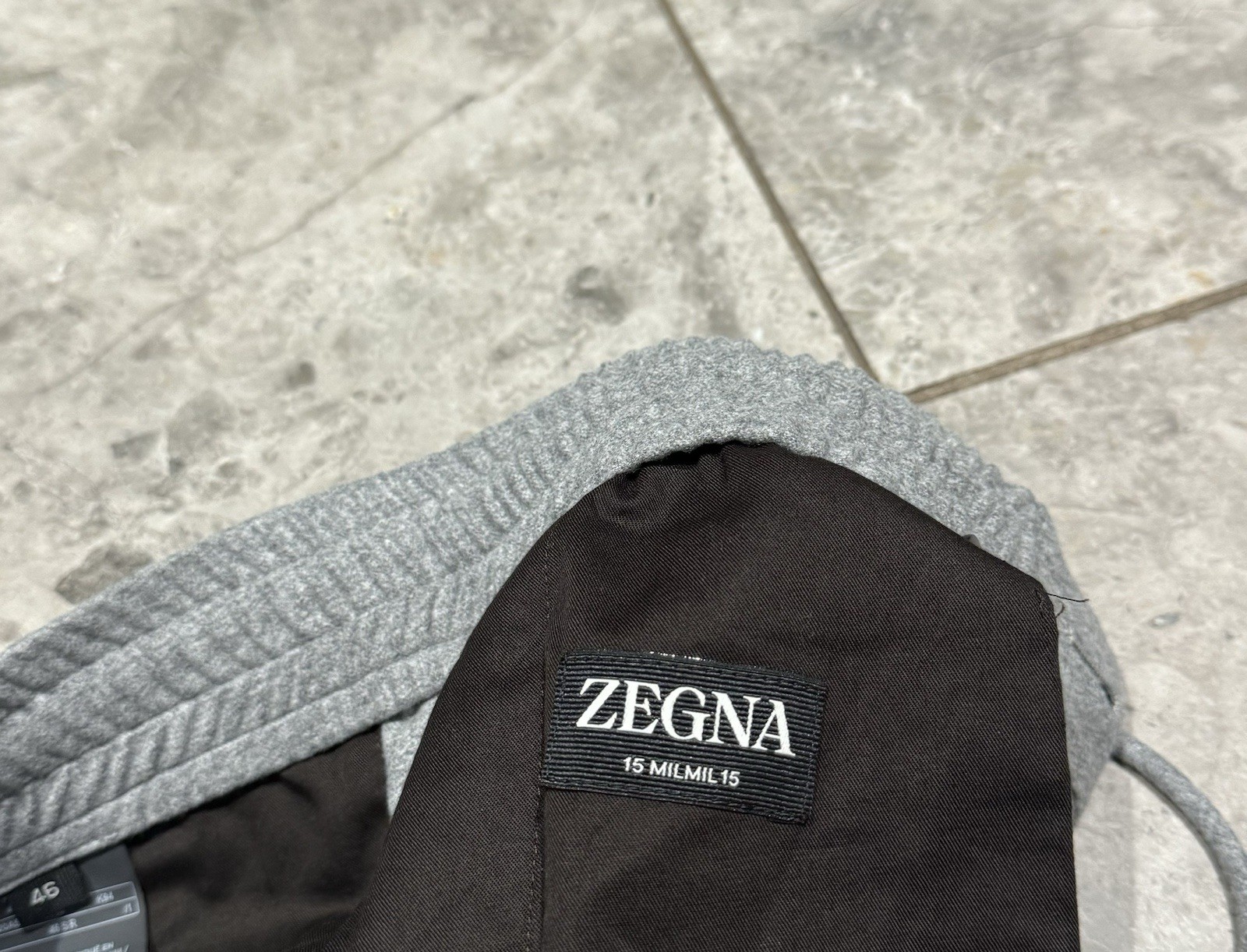 Foto 16 di 22