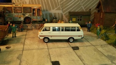 TOMYTEC 1/80 , Toyota Hiace, Bus, Weiss