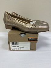 Collection By Clarks Women's Juliet Cedar Metallic Size 7 Wide