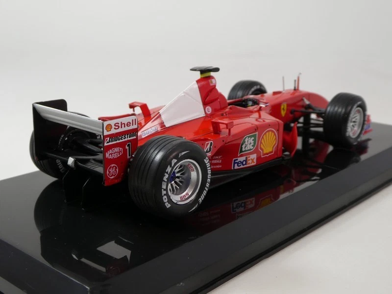 Ixo Ferrari F2001 #1 Michael Schumacher World Champion 2001 1/24 LAF1861 - Immagine 2 di 3