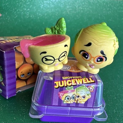 Shopkins Season 11 mini The Juicewell Citrus family Set Of 2 W/ Containers