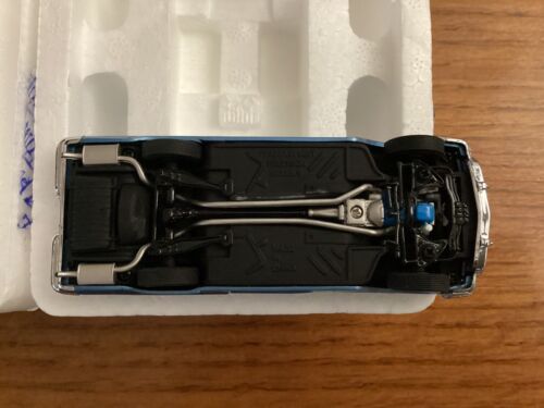 New 1/43 scale Franklin Mint 1958 Ford Thunderbird Blue convertible Car B11UK17 - Picture 5 of 12