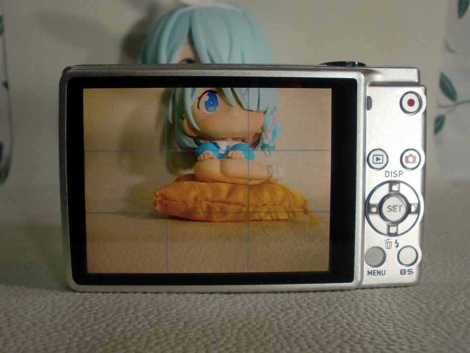 CASIO EXILIM ZOOM EX-Z250,f/2.6,9.3MP,4x,3in,Silver, Excellent from JAPAN,USED - Image 4 of 4