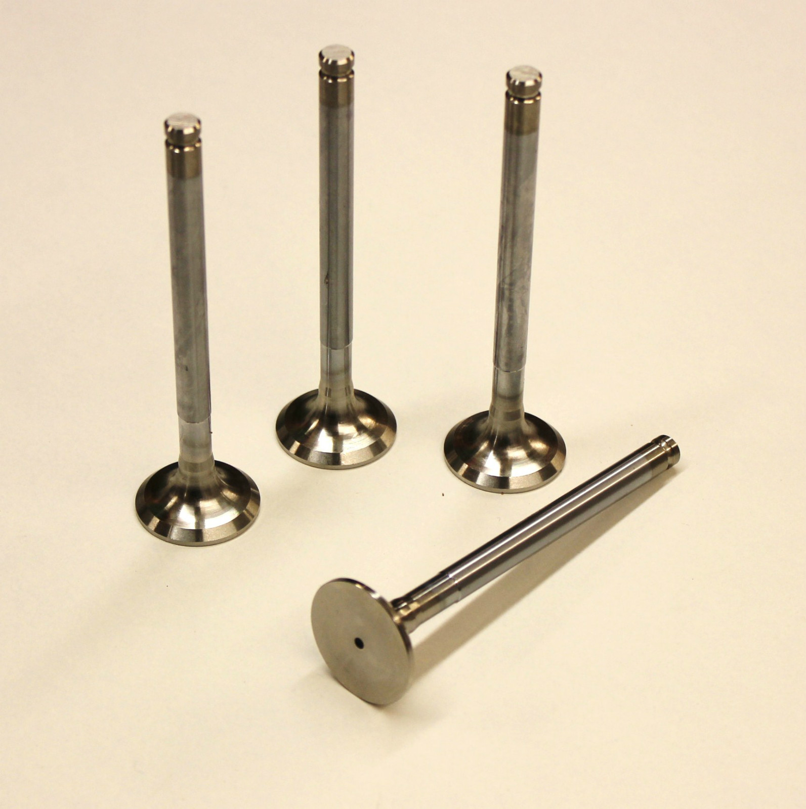 TRIUMPH SPITFIRE MKI & MKII SET OF 4 EXHAUST VALVES | eBay UK