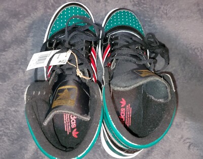 ★Adidas★送関込★超厳選！アメリカで即完売そた希少な一足♪ Adidas Cypher M1 Pusha T How Much Is Enough Watch Gold Steel