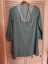 VANITY FAIR Women  s Size 36 Pajama Gown Vintage Nightie Short Sleeve Teal