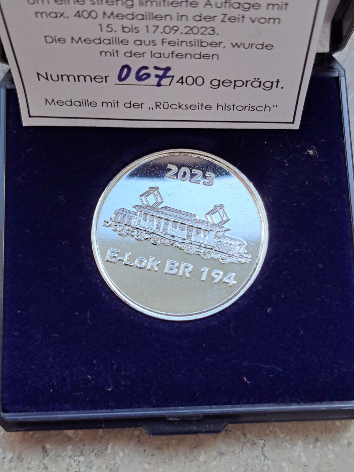 Bild 2 von 4