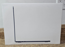Apple MacBook Air 13" 2024 M3 / 8GB RAM / 256GB SSD / Midnight Brand New A3113