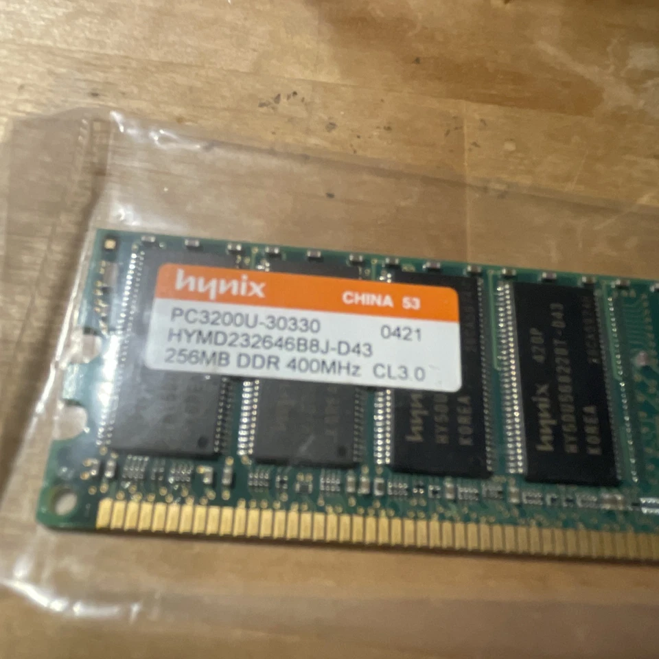 HYNIX 256MB RAM Desktop Memory HYMD232646B8J-D43/ PC3200U-30330/ 0420 DDR-1 Unit - Image 3 of 4